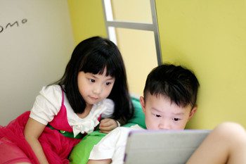 新春假期 别把孩子扔给电视-安全技术质量