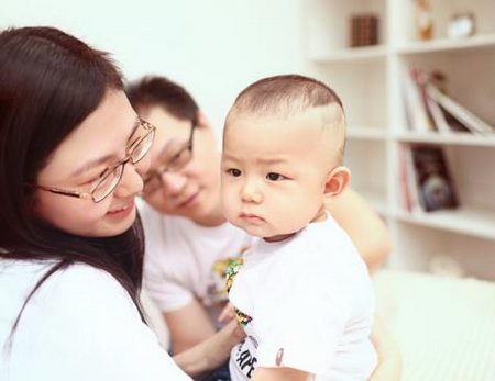 妈妈香喷喷 宝宝呼吸遭了罪-安全技术质量